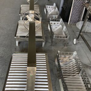 Argentinian Style Large Size With Ember Maker & V Grid